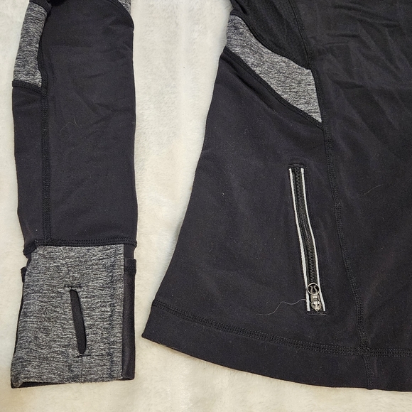 Lululemon Run: Distance Pullover Long Sleeve In Black/Heathered Gray - Picture 12 of 16